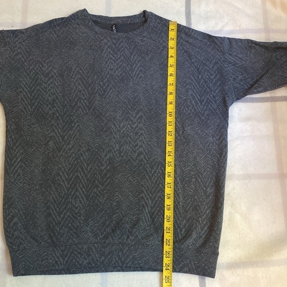 Athleta Studio To Street Gray Pullover Women’s Size Small - Picture 8 of 8